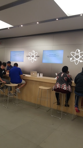 Computer Store «Apple Cherry Hill», reviews and photos, 2000 NJ-38, Cherry Hill, NJ 08002, USA