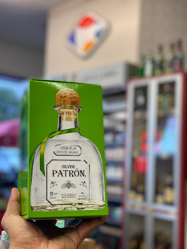 Convenience Store «Quik Stop», reviews and photos, 1510 E Washington St, Petaluma, CA 94954, USA