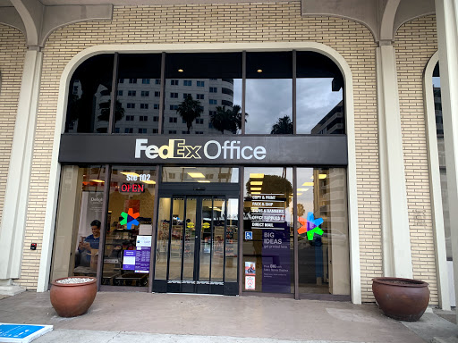 Print Shop «FedEx Office Print & Ship Center», reviews and photos, 555 E Ocean Blvd Suite 102, Long Beach, CA 90802, USA