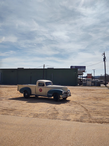 Animal Feed Store «Fleming Farm & Ranch Supply», reviews and photos, 2518 S Main St, Lindale, TX 75771, USA