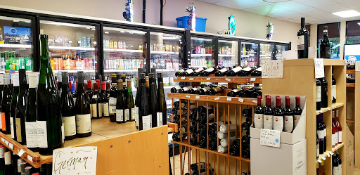 Liquor Store «Brookline Liquor Mart Inc», reviews and photos, 1354 Commonwealth Avenue, Allston, MA 02134, USA