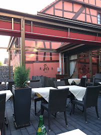 Atmosphère du Restaurant français Restaurant Au Cheval Noir à Hœnheim - n°12