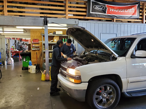 Auto Repair Shop «Los Gatos Auto Service, Inc.», reviews and photos, 1460 White Oaks Rd, Campbell, CA 95008, USA