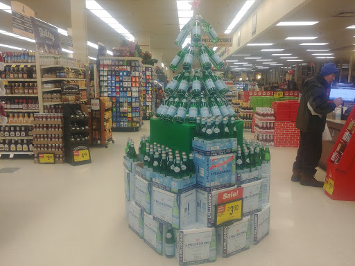 Grocery Store «Jewel-Osco», reviews and photos, 2031 Main St, Wheaton, IL 60187, USA