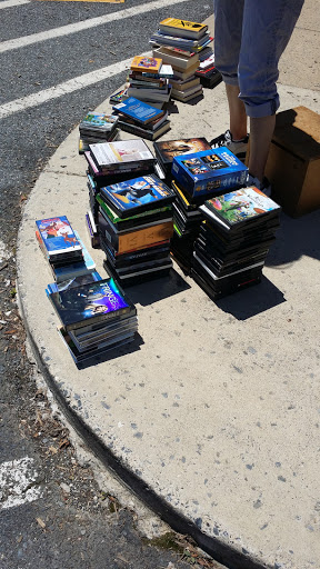 Book Store «Wonder Book», reviews and photos, 15976 Shady Grove Rd, Gaithersburg, MD 20877, USA