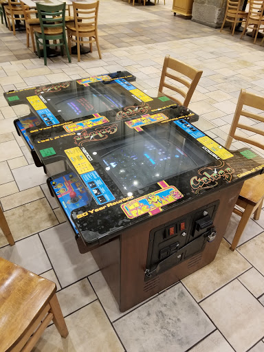 Shopping Mall «Castleton Square», reviews and photos, 6020 E 82nd St, Indianapolis, IN 46250, USA