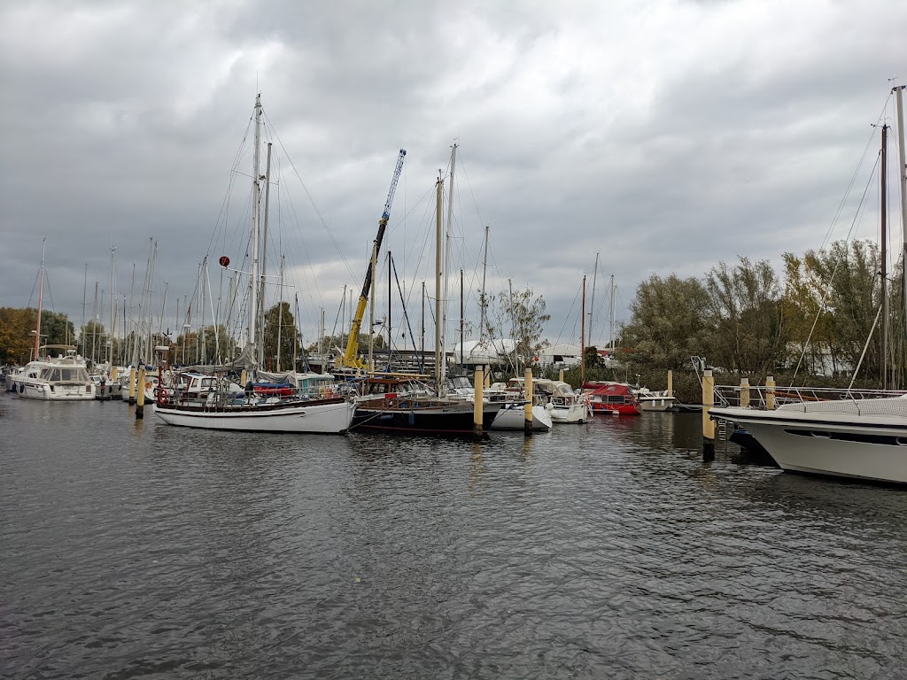 Nord-Ost Marina Service- und Handelsgesellschaft mbH&Co.KG