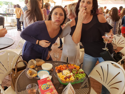 Vineyard «Baiting Hollow Farm Vineyard», reviews and photos, 2114 Sound Ave, Calverton, NY 11933, USA