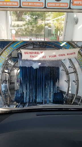 Car Wash «Five Star Express Car Wash», reviews and photos, 2167 Harbor Blvd, Costa Mesa, CA 92627, USA