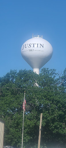 Barber Shop «Justin Barber Shop», reviews and photos, 104 W 4th St, Justin, TX 76247, USA