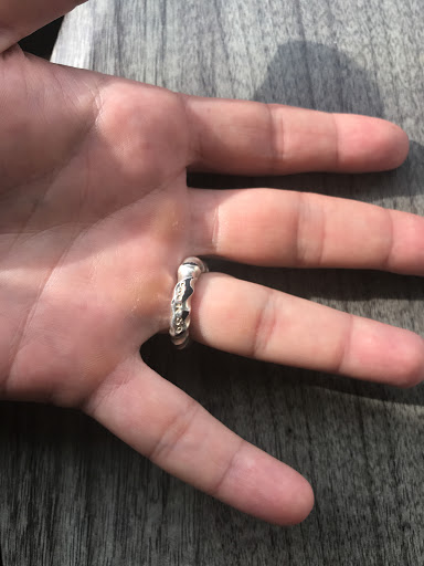 Jewelry Store «UNOde50», reviews and photos, 919 Lincoln Rd, Miami Beach, FL 33139, USA