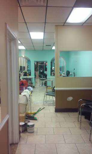 Shopping Mall «White Oak Shopping Center», reviews and photos, 11200 New Hampshire Ave, Silver Spring, MD 20904, USA