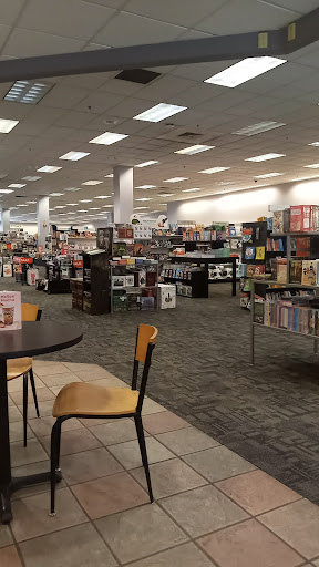 Book Store «Books-A-Million», reviews and photos, 2150 Northwoods Blvd, Charleston, SC 29406, USA