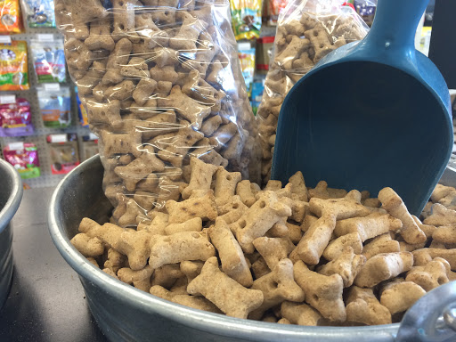 Pet Supply Store «Pet Pros Benson in Renton», reviews and photos, 10583 SE Carr Rd, Renton, WA 98055, USA