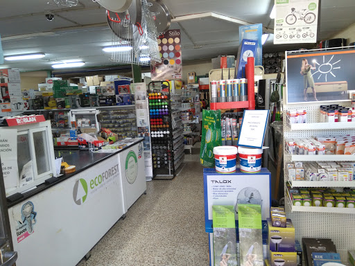 Ferretería-instalaciones Somoza Martin en Burgohondo, Ávila‎
