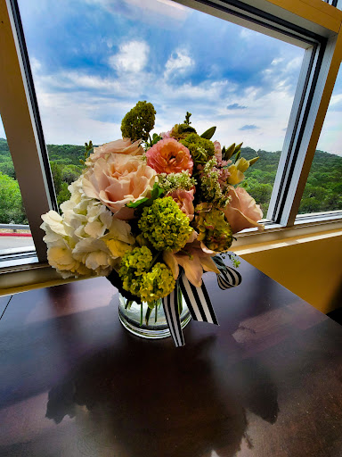 Boutique «Magpie Blossom Boutique», reviews and photos, 900 Ranch Rd 620 S b104, Lakeway, TX 78734, USA