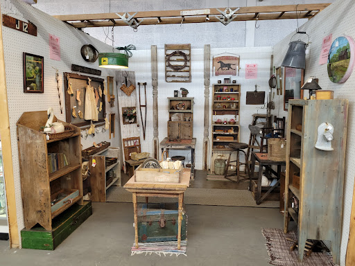 Flea Market «The Slatington Marketplace», reviews and photos, 8281 PA-873, Slatington, PA 18080, USA