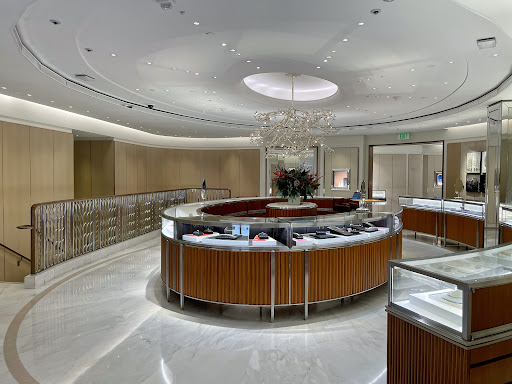 Jewelry Store «Tiffany & Co.», reviews and photos, 210 N Rodeo Dr, Beverly Hills, CA 90210, USA
