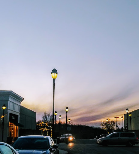 Shopping Mall «The Promenade Shops at Evergreen Walk», reviews and photos, 501 Evergreen Way #503, South Windsor, CT 06074, USA