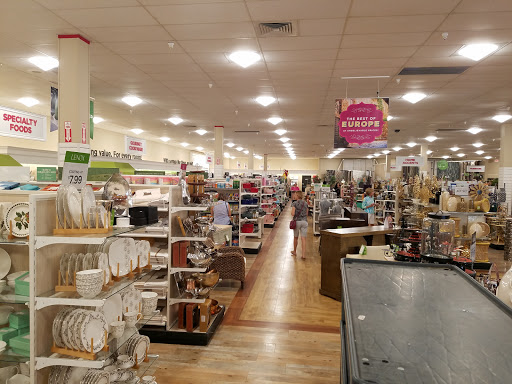 Department Store «HomeGoods», reviews and photos, 4155 9th St N, Naples, FL 34103, USA