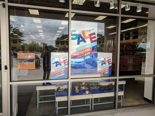Shoe Store «Rack Room Shoes», reviews and photos, 7727 N MacArthur Blvd, Irving, TX 75063, USA