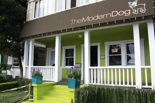 Shopping Mall «Abbot Kinney BLVD Shopping», reviews and photos, Navarre Ct, Venice, CA 90291, USA