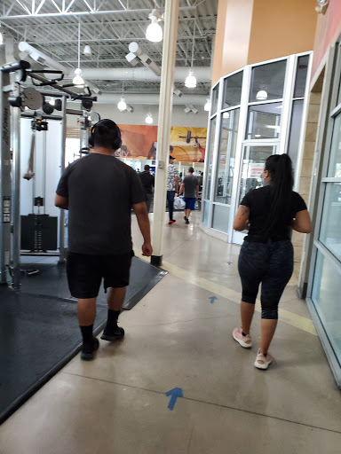 Gym «LA Fitness», reviews and photos, 3531 W Century Blvd, Inglewood, CA 90303, USA