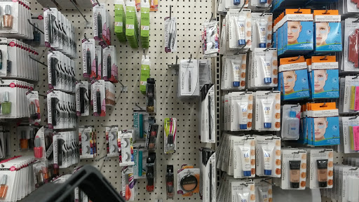 Dollar Store «Dollar Tree», reviews and photos, 5825 Bellflower Blvd, Lakewood, CA 90713, USA