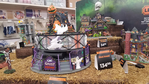 Craft Store «Michaels», reviews and photos, 33561 US Hwy 19 N, Palm Harbor, FL 34684, USA