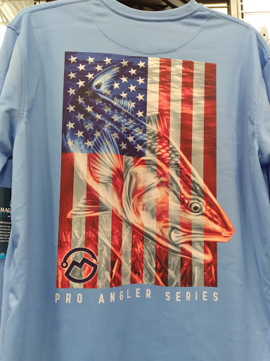 Sporting Goods Store «Academy Sports + Outdoors», reviews and photos, 140 E Bert Kouns Industrial Loop, Shreveport, LA 71106, USA