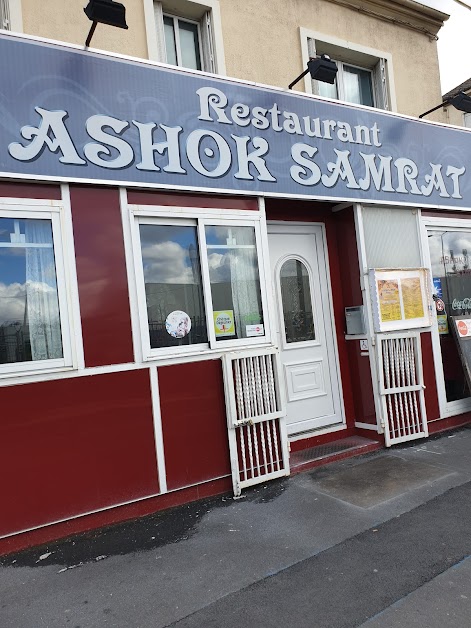 Ashok Samrat à Le Blanc-Mesnil