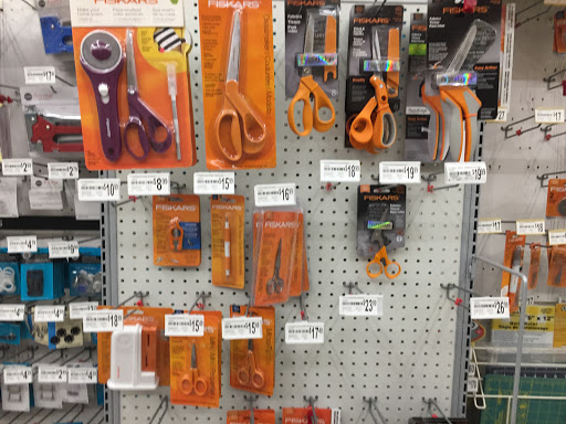 Craft Store «Michaels», reviews and photos, 12140 Blue Valley Pkwy, Overland Park, KS 66213, USA