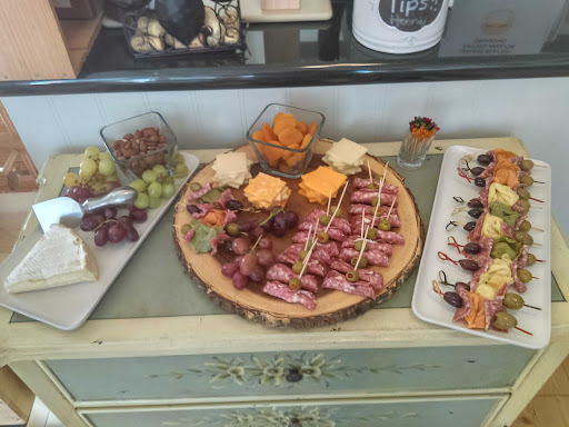 Wine Store «San Dimas Wine Shop & Tasting Room», reviews and photos, 225 W Bonita Ave, San Dimas, CA 91773, USA