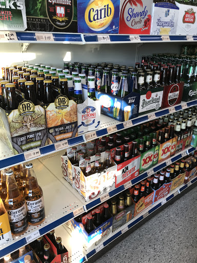 Liquor Store «Montgomery County Liquor & Wine - Cloverly», reviews and photos, 723 Cloverly St, Silver Spring, MD 20905, USA