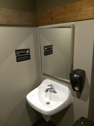 Restaurant «BROWNDOG Barlor», reviews and photos, 33314 Grand River Ave, Farmington, MI 48336, USA