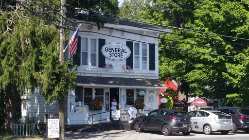 Grocery Store «Riverton General Store», reviews and photos, 2 Main St, Barkhamsted, CT 06063, USA