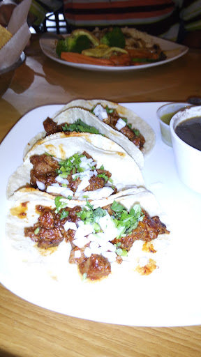Mexican Restaurant «Caliente Mexican Craving | Central City, LA», reviews and photos, 14455 Wax Rd F, Baton Rouge, LA 70818, USA