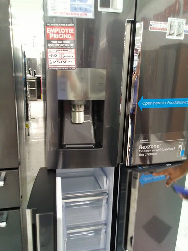 Appliance Store «P.C. Richard & Son», reviews and photos, 136 Elm St, Enfield, CT 06082, USA