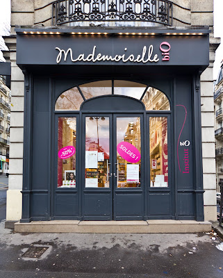 Mademoiselle bio à Paris