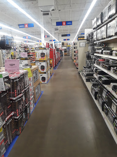 Hardware Store «Harbor Freight Tools», reviews and photos, 1932 Middle Country Rd, Centereach, NY 11720, USA