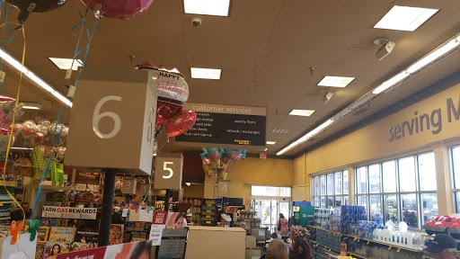 Grocery Store «Safeway», reviews and photos, 10104 River Rd, Potomac, MD 20854, USA
