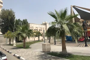 حديقة العزيزية image