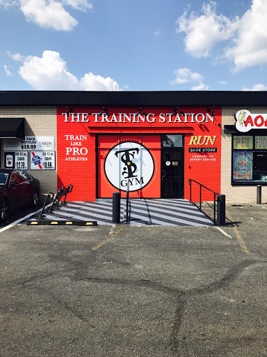 Run Shoe Store, 533 Spring Garden St D2, Philadelphia, PA 19123, USA, 