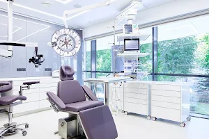 Meerhof Dental Center image