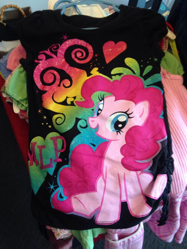 Consignment Shop «Love Me 2 Times Consignment Boutique», reviews and photos, 2555 S Queen St, York, PA 17402, USA