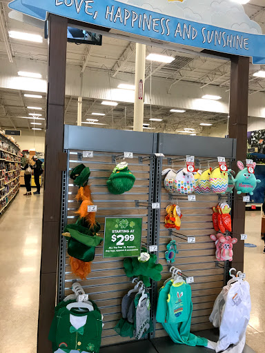 Pet Supply Store «PetSmart», reviews and photos, 200 S Village Center Dr, Southlake, TX 76092, USA