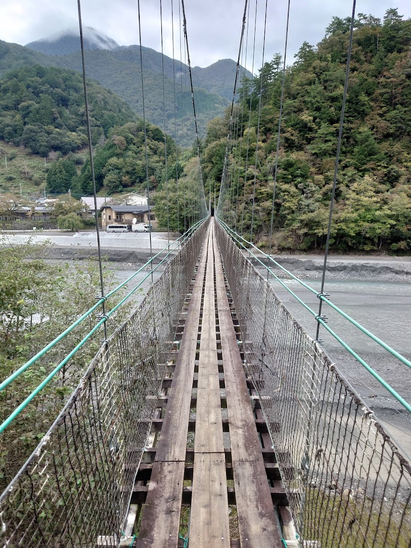 雨畑の吊橋
