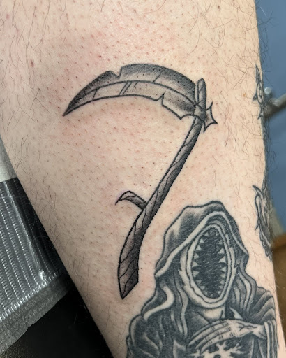Explore et tattoo ideas, creative tattoo ideas in Buffalo, available at True Gloom Tattoo Studio