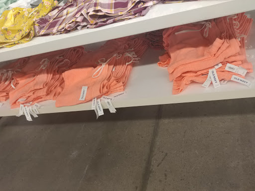 Clothing Store «Old Navy», reviews and photos, 2875 Market Center Dr, Rockwall, TX 75032, USA