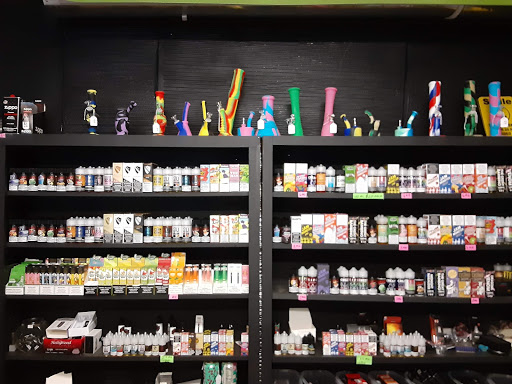 Variety Store «The Vape Shop», reviews and photos, 1170 Oslo Rd #2, Vero Beach, FL 32962, USA